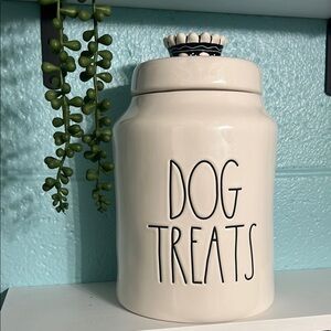 Rae Dunn Cream Dog Bowl Elegant Feeder